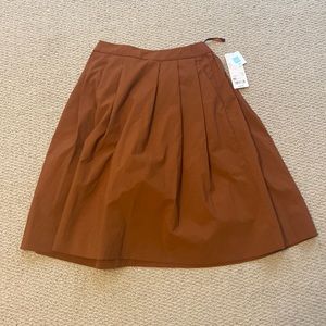 Uniqlo rust skirt new with tags Xs